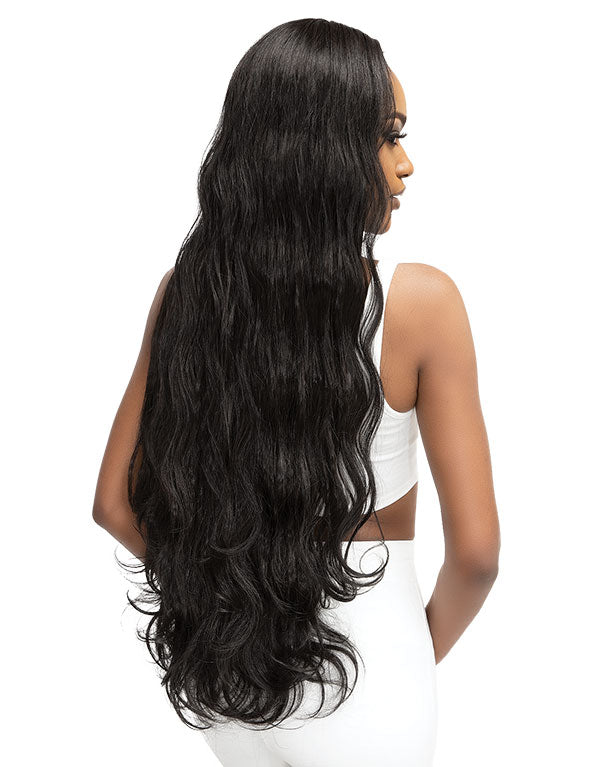 Janet Collection Remy Illusion Natural Body Weave 30"