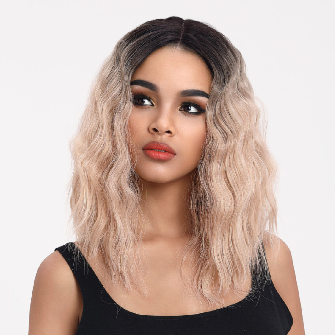 Sleek Synthetic Hair Spotlight Luxurious Wig - Abbie Wig